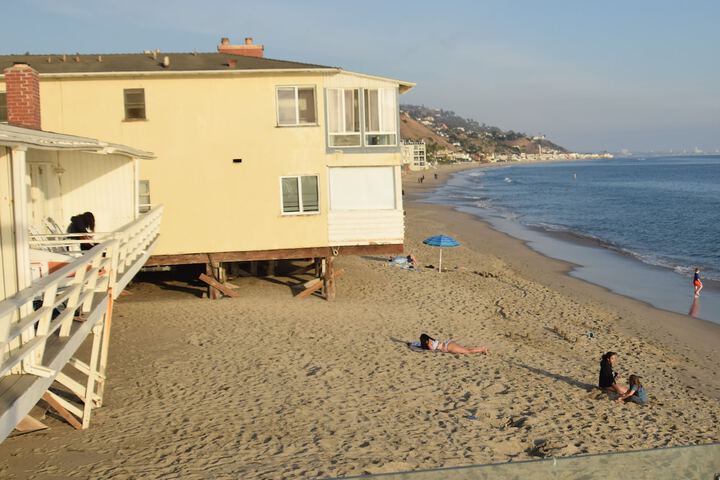 Malibu Beach Paradise Apartments