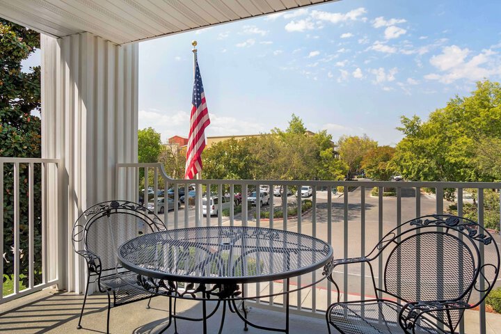 Best Western Clovis Cole
