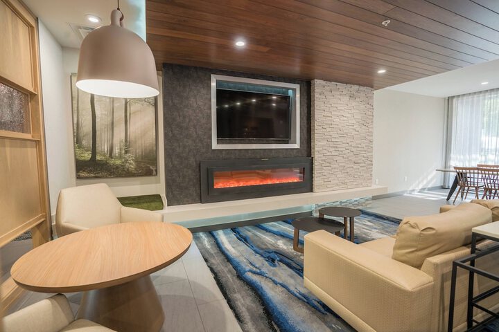 Hotel Interior 17 of 46