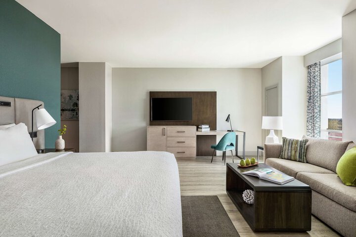 Hotel Alba Tapestry Collection by Hilton