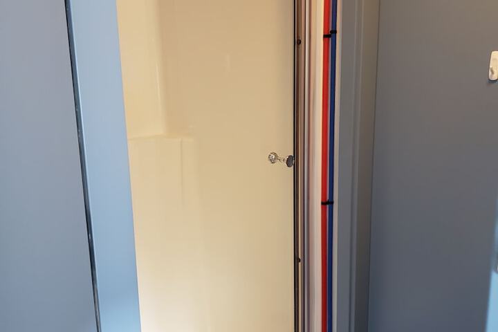 Room 11 of 30