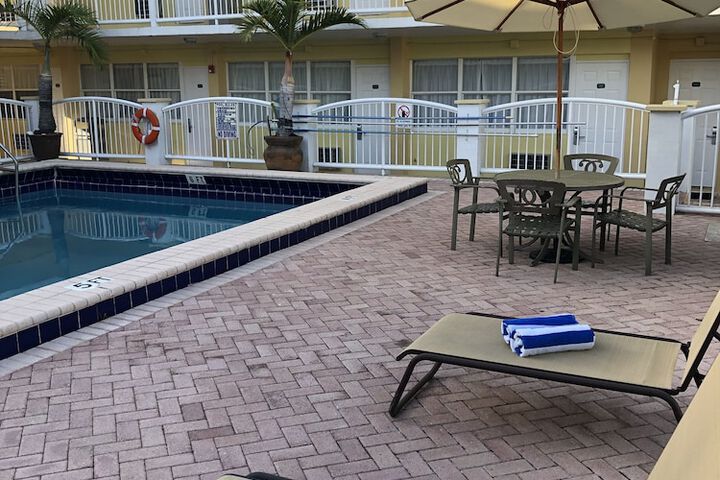Pool 19 of 130