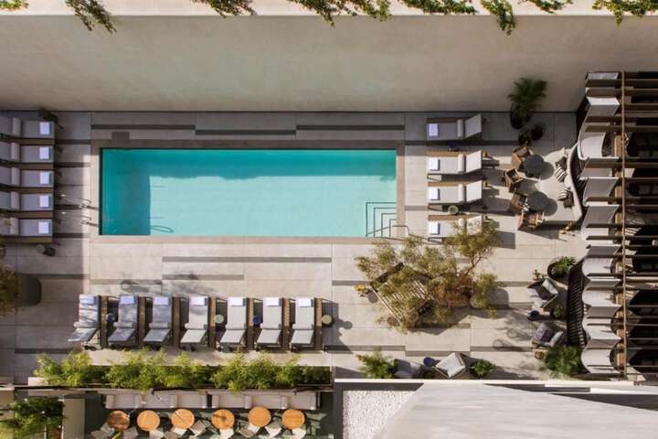 Pool 27 of 136