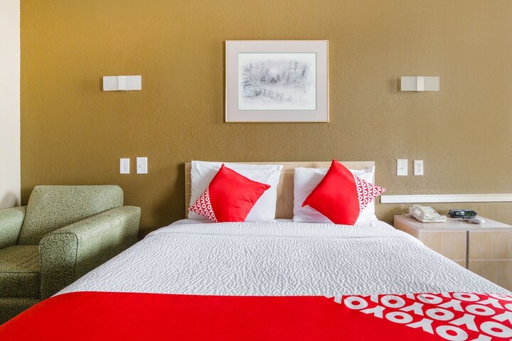 Room 15 of 27