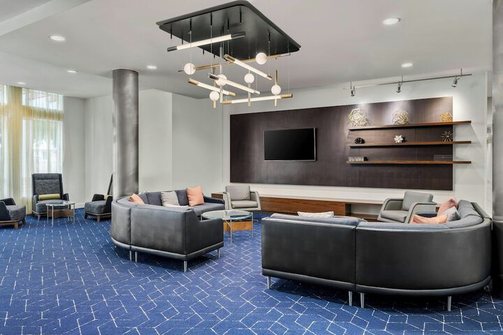 Courtyard by Marriott Evansville East