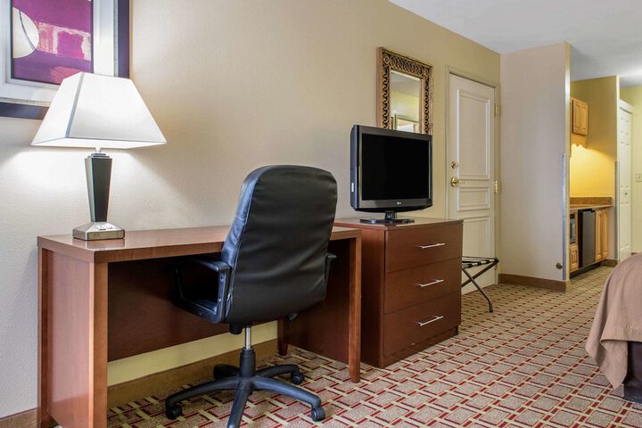 Room 26 of 36