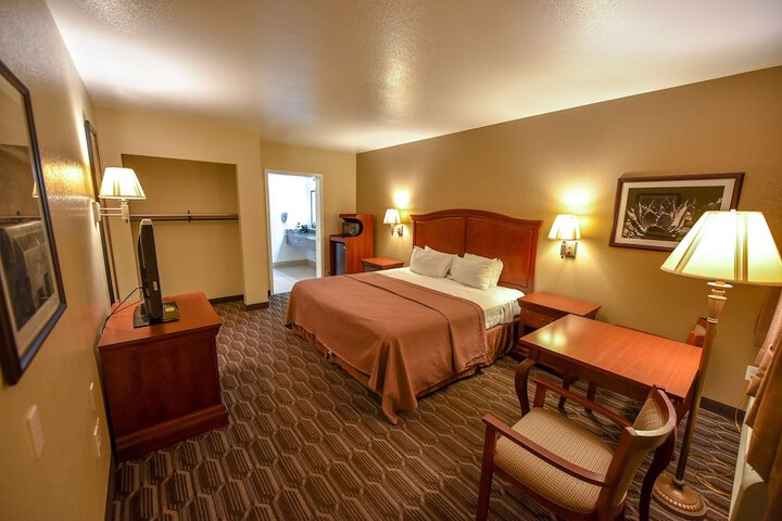 Room 22 of 30