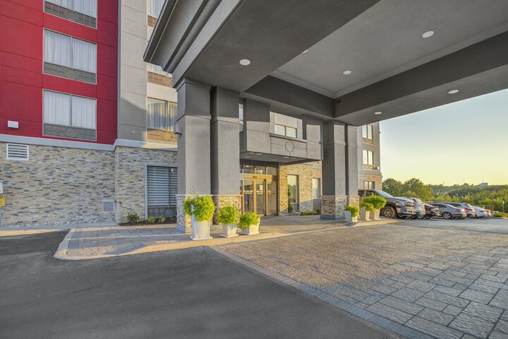 Hotel 7 of 59