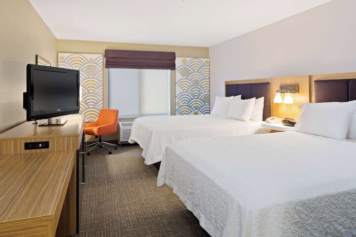 Room 21 of 36