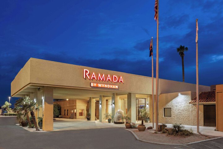 Hotel 3 of 51