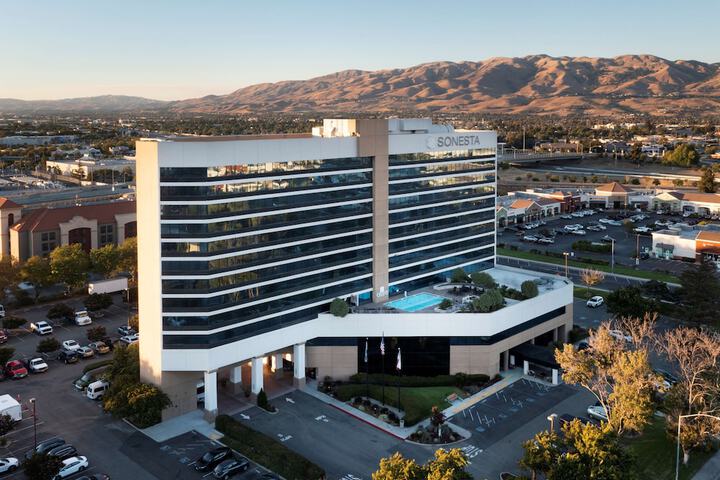 Hotel 3 of 44