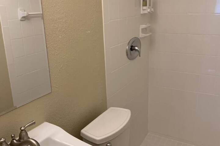 Room 35 of 51