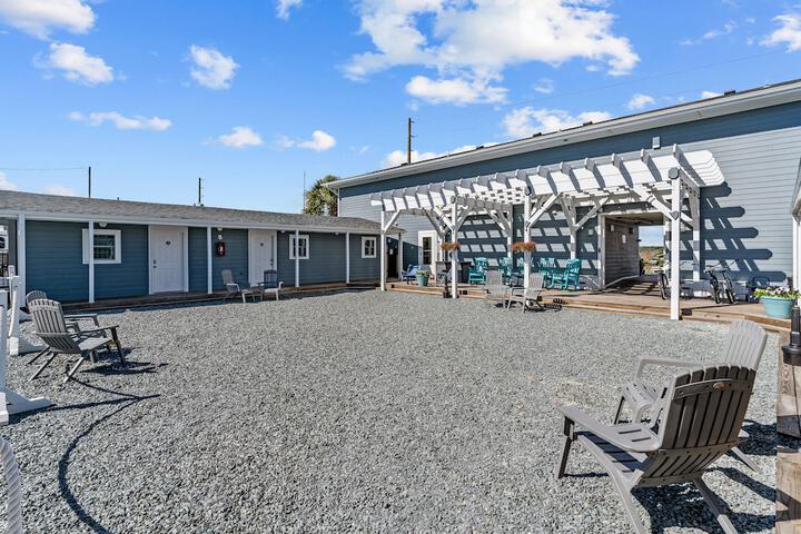 Loggerhead Inn & Suites