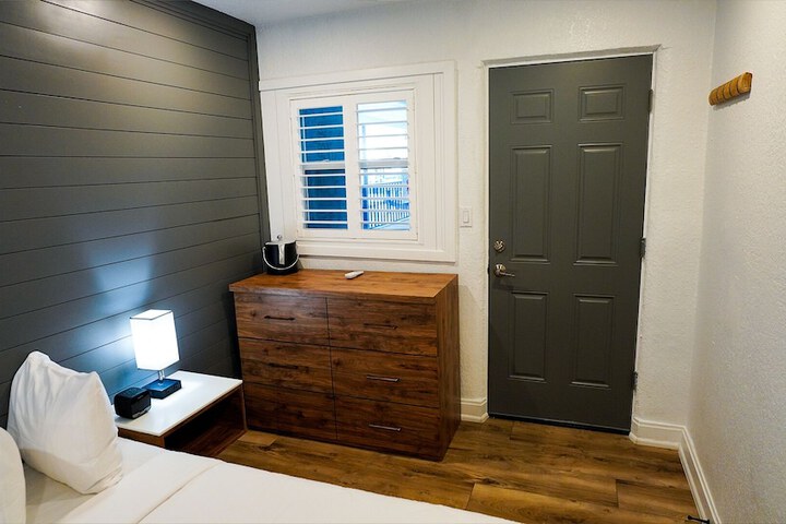 Room 41 of 131