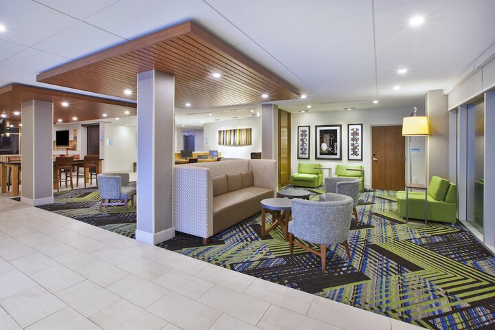 Hotel 5 of 40