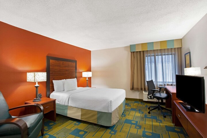 Room 20 of 30