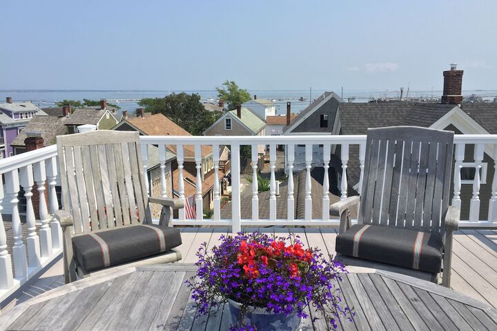 Sundeck 117 of 126