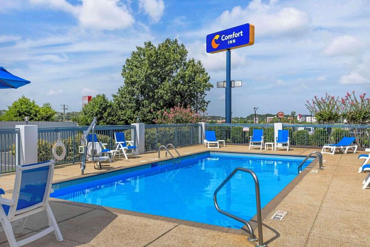 Comfort Inn Meridian - Bonita Lakes