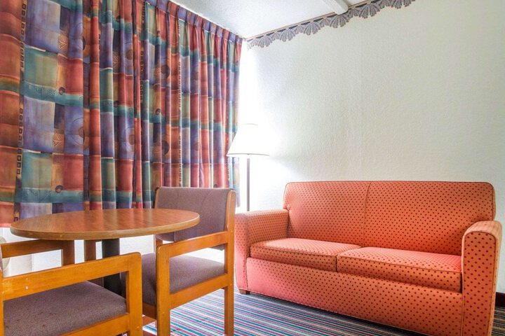 Room 19 of 59