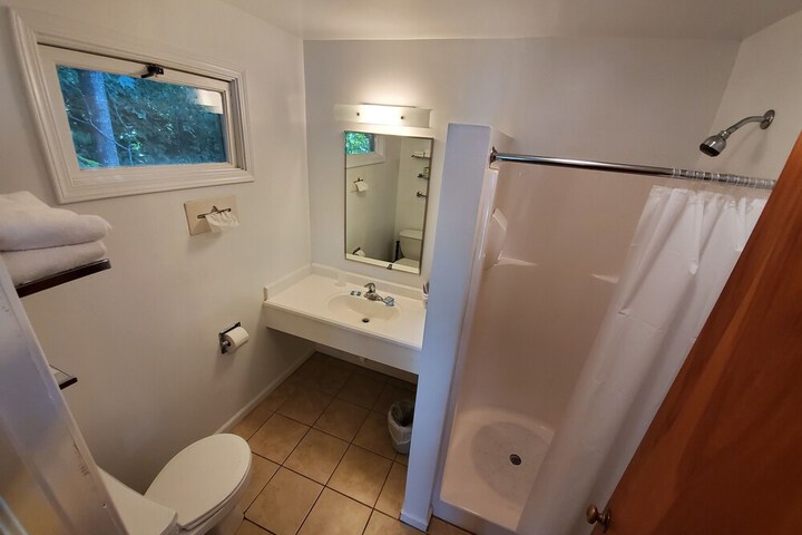 Lake View Motel