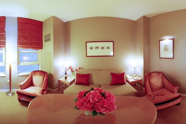 Room 20 of 44