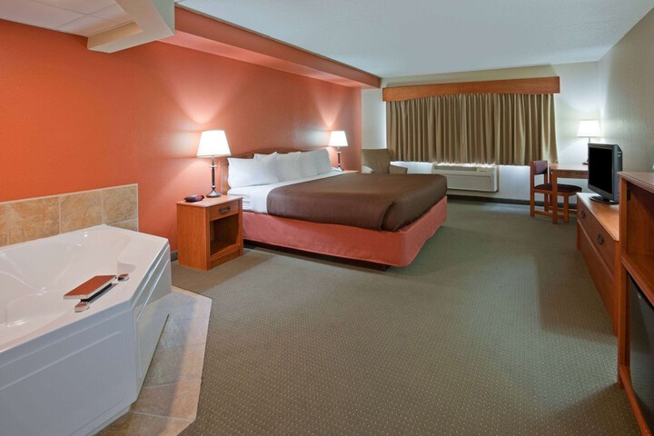 Room 11 of 20
