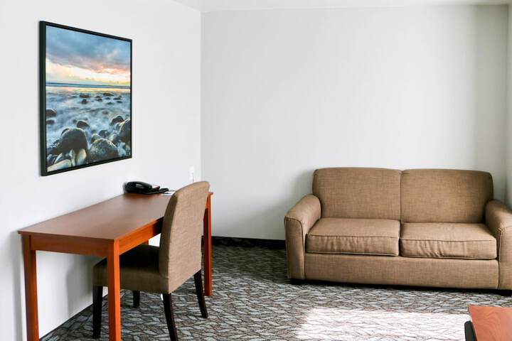 Quality Inn & Suites Watertown Fort Drum