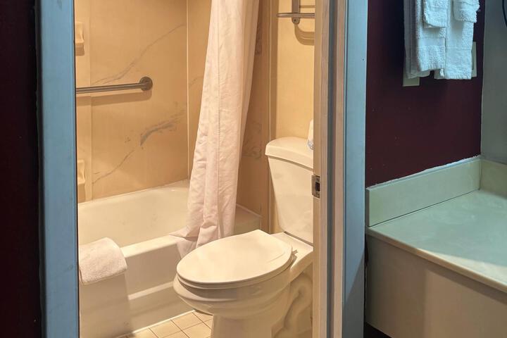 Travelodge by Wyndham Alachua