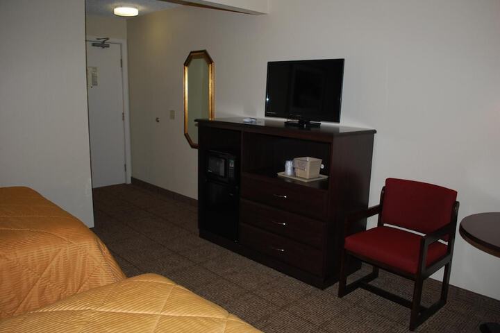 Room 26 of 35