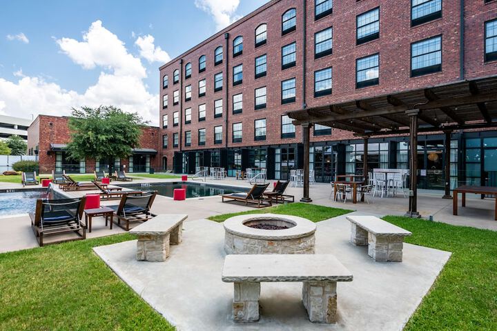 NYLO Las Colinas Hotel Tapestry Collection by Hilton