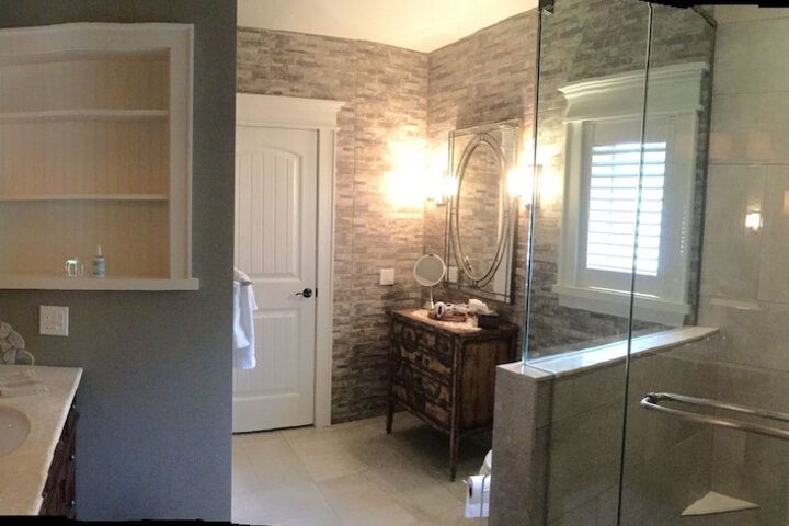 Room 14 of 33