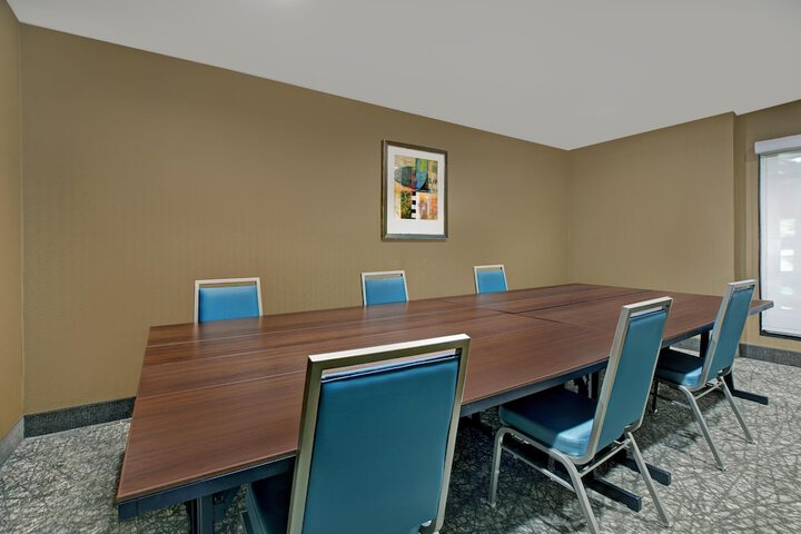 Homewood Suites by Hilton Chicago-Lincolnshire