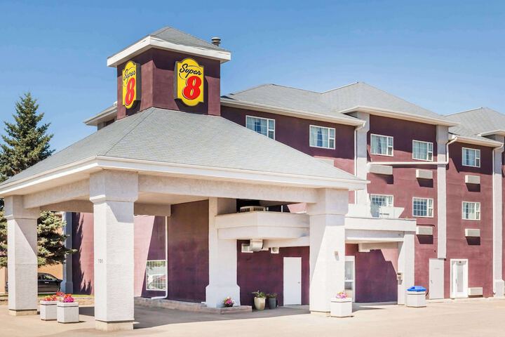Hotel 2 of 18