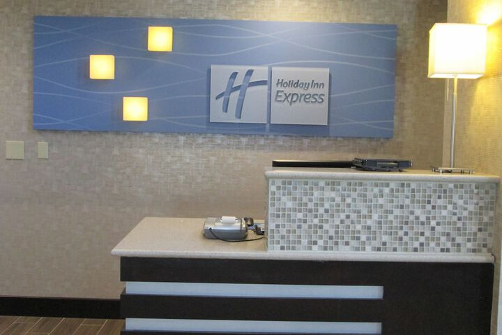 Hotel 2 of 81