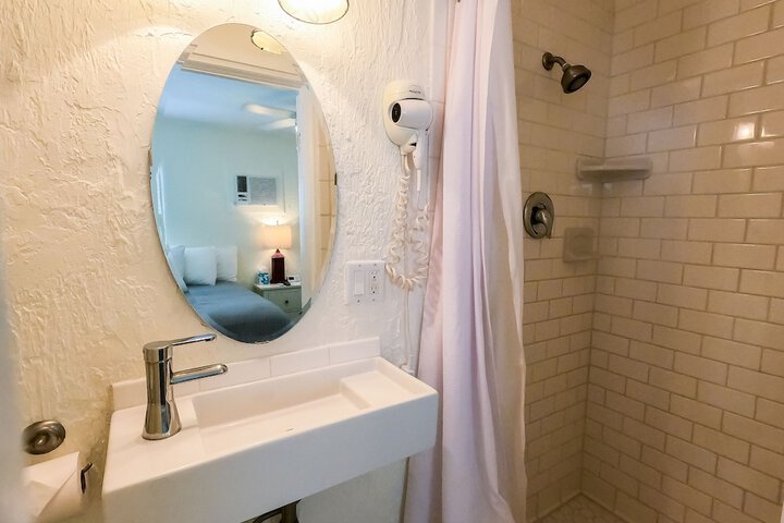 Room 40 of 62