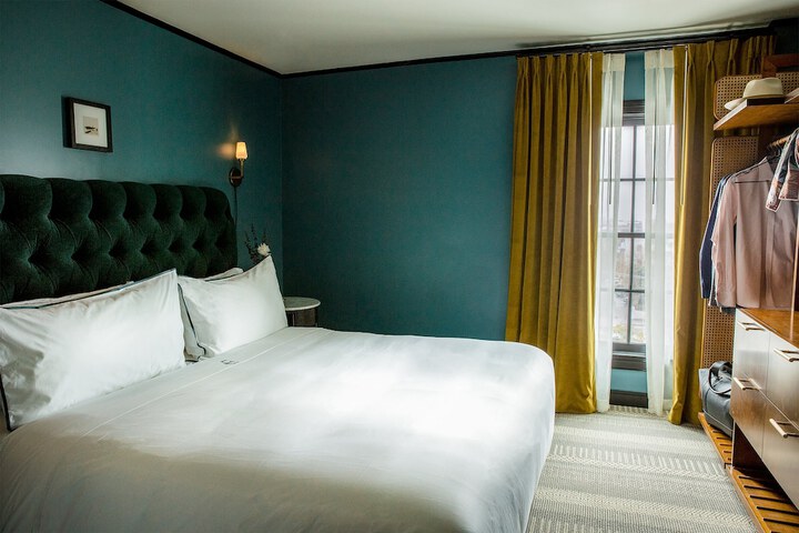 Room 44 of 78
