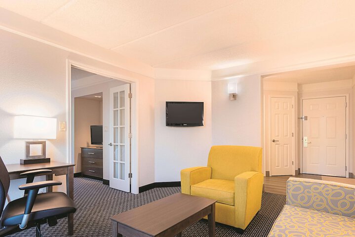 La Quinta Inn & Suites by Wyndham Atlanta Conyers