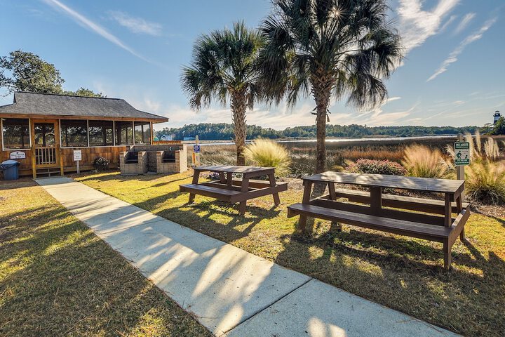 Little River Condo With Balcony & Pool Access!