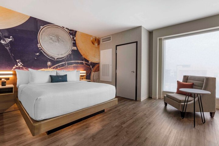 Room 36 of 75