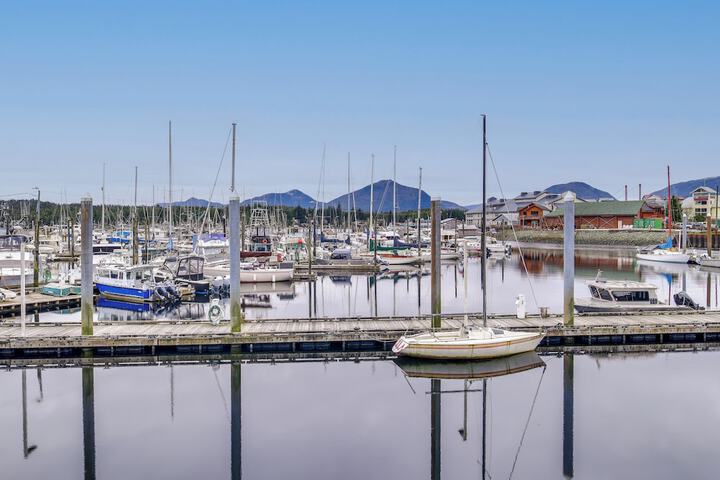 Custom Harborside Loft in the Heart of Ketchikan