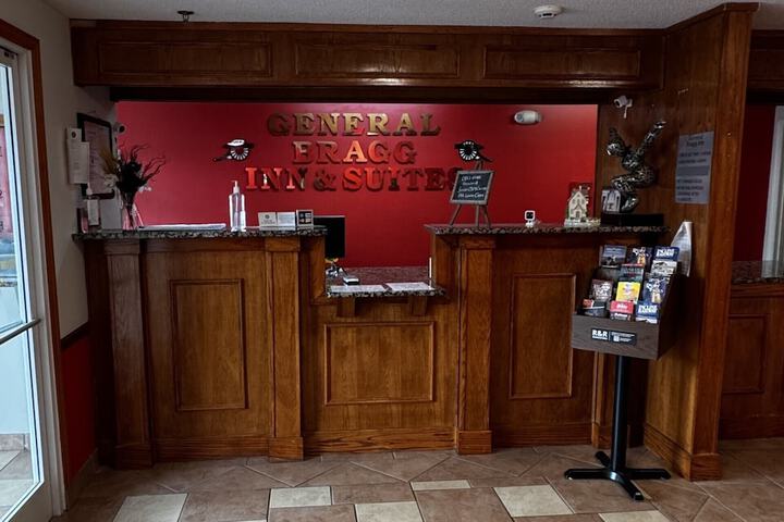 General Bragg Inn & Suites Chickamauga