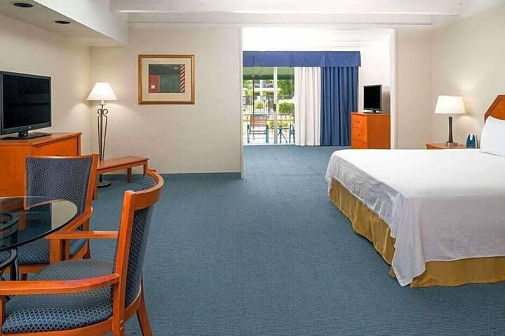 Room 14 of 29