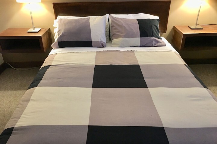 The Canterbury Inn of Downtown Invermere