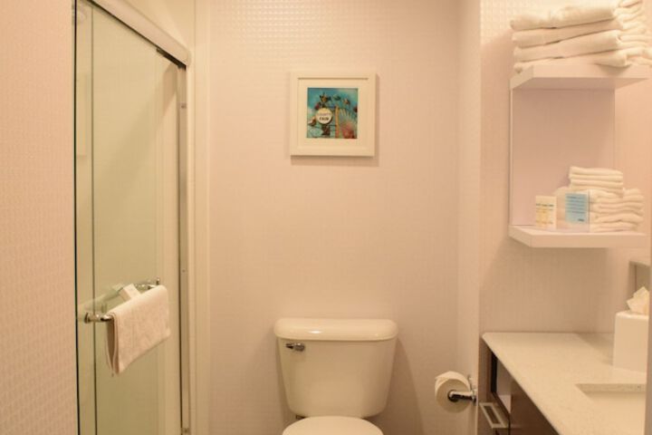 Room 22 of 39