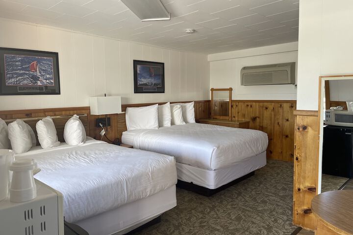 Room 17 of 48