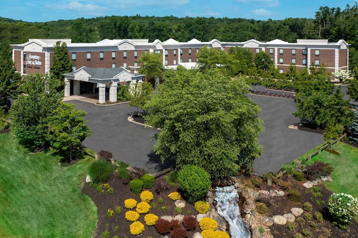 Hampton Inn & Suites Hartford / Farmington