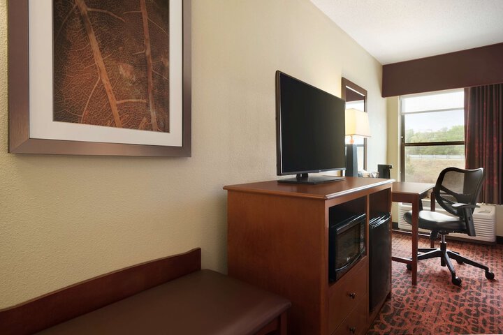 Hampton Inn Battle Creek