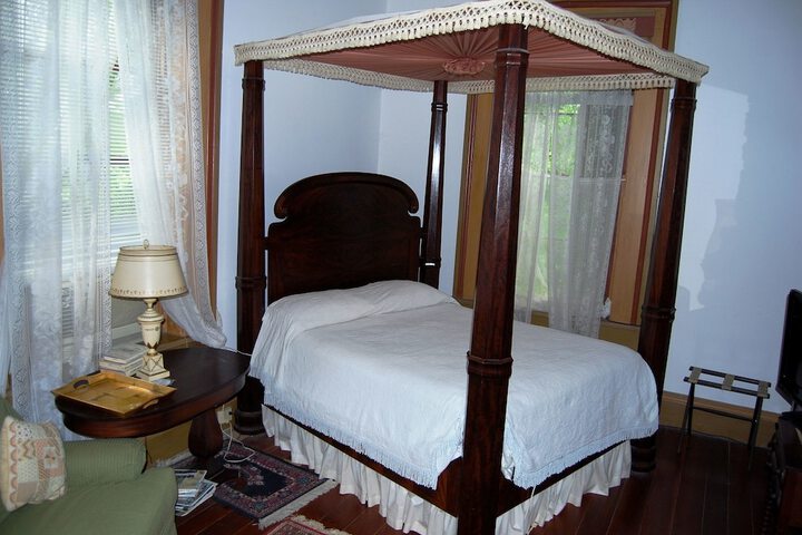 Room 11 of 47