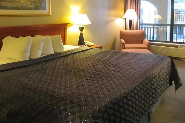 Quality Inn Newport