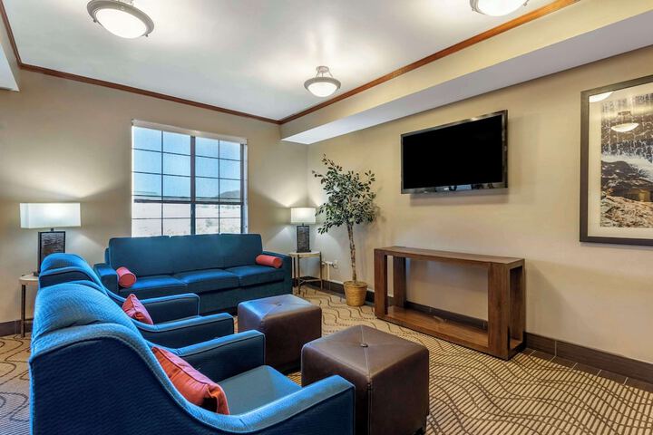 Comfort Suites Castle Rock - Denver South